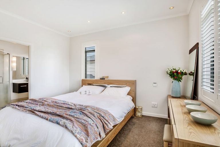 Photo of property in 24 Trecarne Street, Karaka, Papakura, 2113