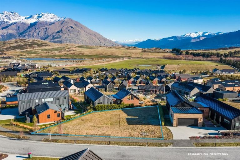 Photo of property in 11 Falconer Rise, Jacks Point, Queenstown, 9371