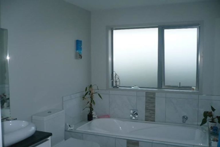 Photo of property in 1 Kilbryde Crescent, Pokeno, 2402