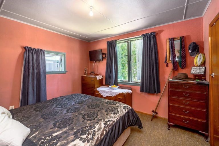 Photo of property in 286 High Street South, Carterton, 5713