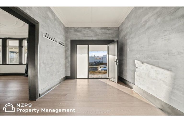 Photo of property in 9 Allandale Road, Saint Clair, Dunedin, 9012