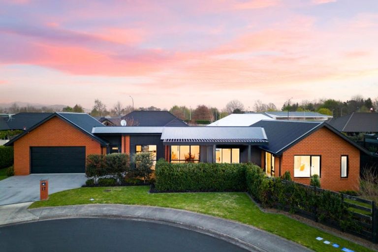 Photo of property in 17 Kowhai Drive, Cambridge, 3434
