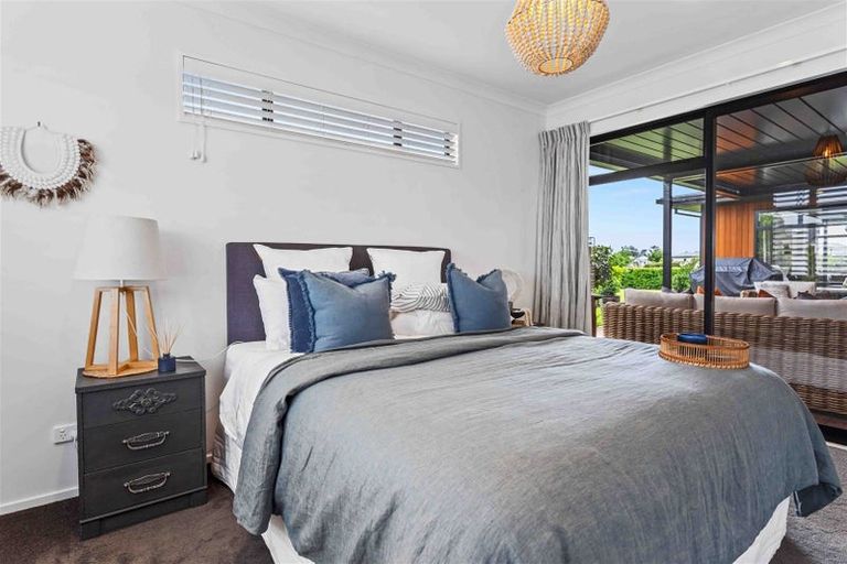 Photo of property in 71 The Esplanade, Pegasus, 7612