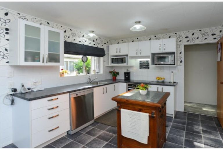 Photo of property in 2/110 Davis Street, Saint Leonards, Hastings, 4120