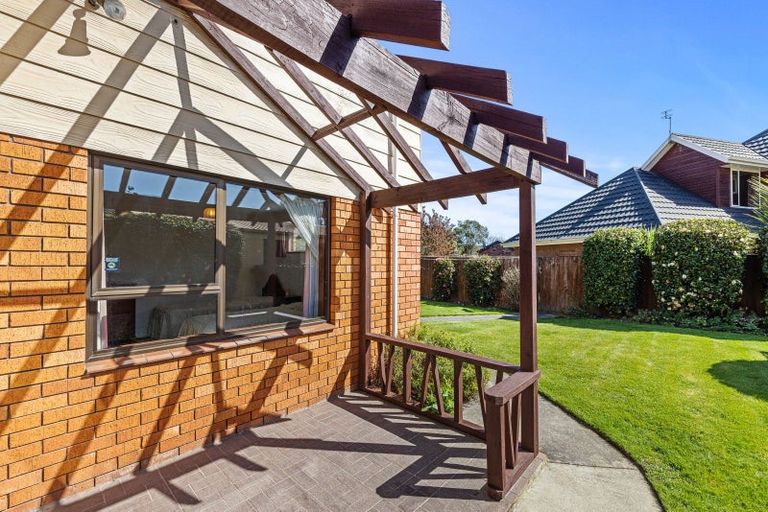 Photo of property in 24 Elvira Court, Bishopdale, Christchurch, 8053