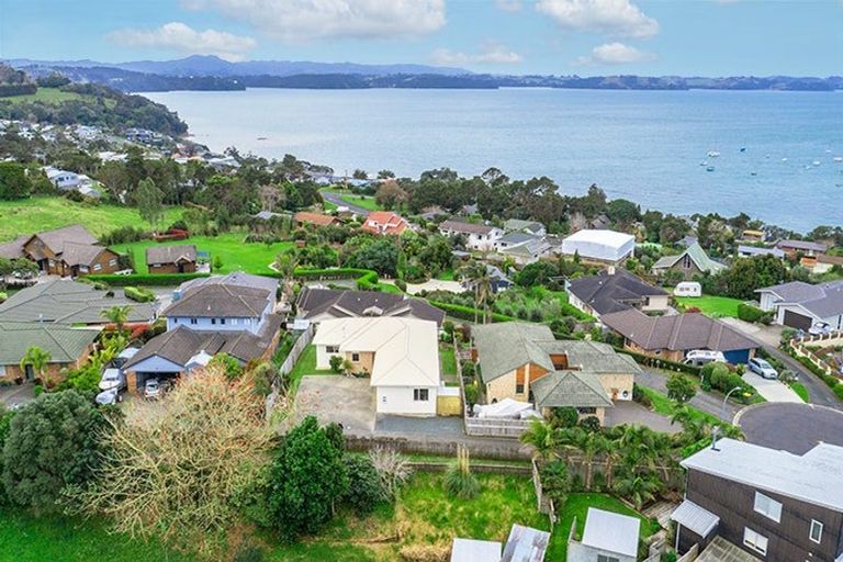 Photo of property in 93 Athol Place, Algies Bay, Warkworth, 0920