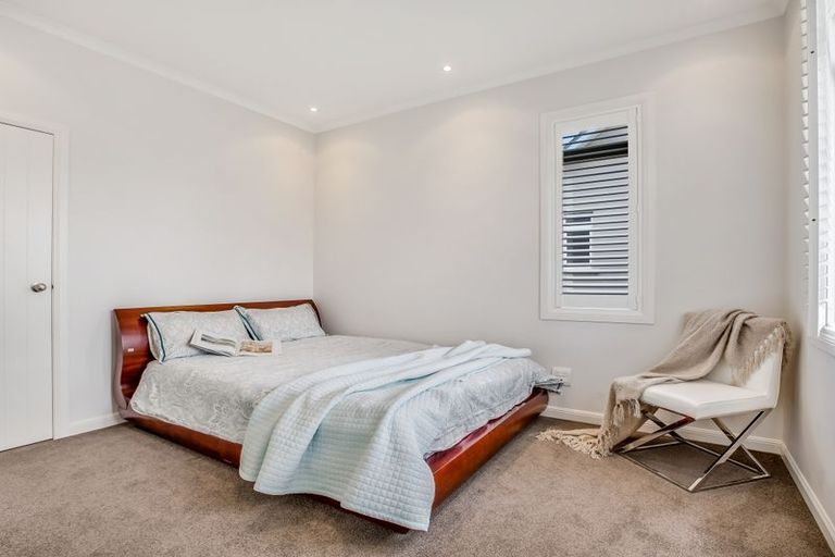 Photo of property in 24 Trecarne Street, Karaka, Papakura, 2113