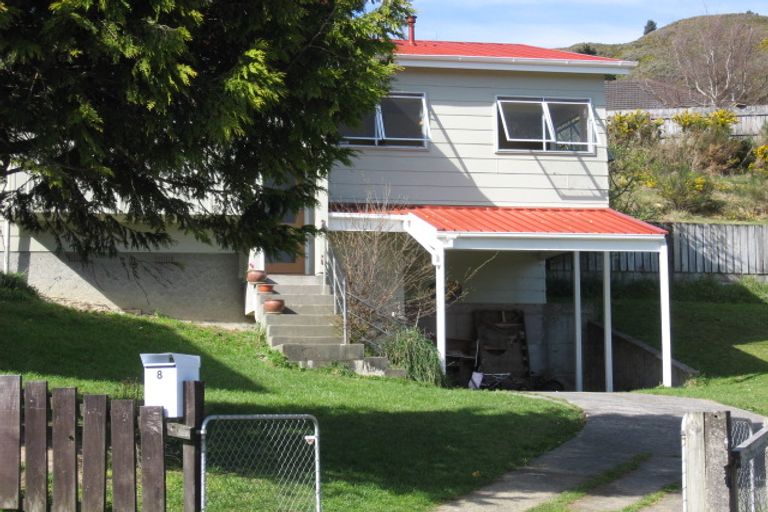 Photo of property in 8 Tyrone Grove, Wainuiomata, Lower Hutt, 5014