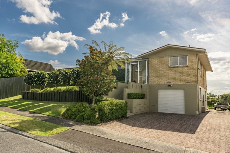 Photo of property in 12 Salmond Place, Dinsdale, Hamilton, 3204