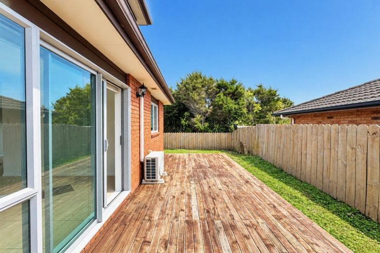 Photo of property in 10 Andrusha Place, Flat Bush, Auckland, 2019