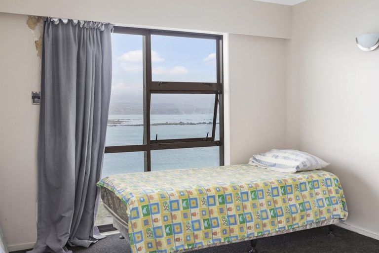 Photo of property in 81 View Road, Houghton Bay, Wellington, 6023