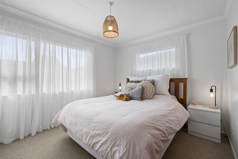 Photo of property in 1/12 Webster Street, Westown, New Plymouth, 4310