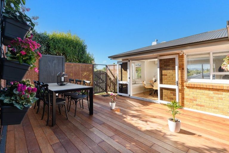 Photo of property in 24 Warwick Place, Brookfield, Tauranga, 3110