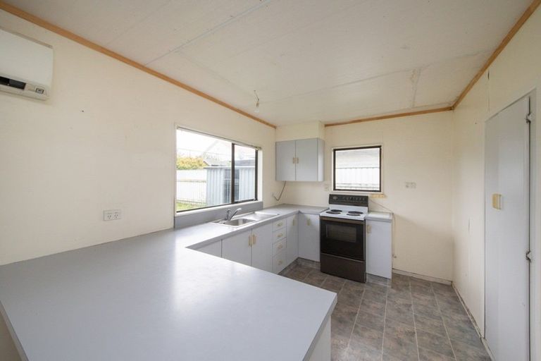 Photo of property in 42 Monckton Street, Feilding, 4702