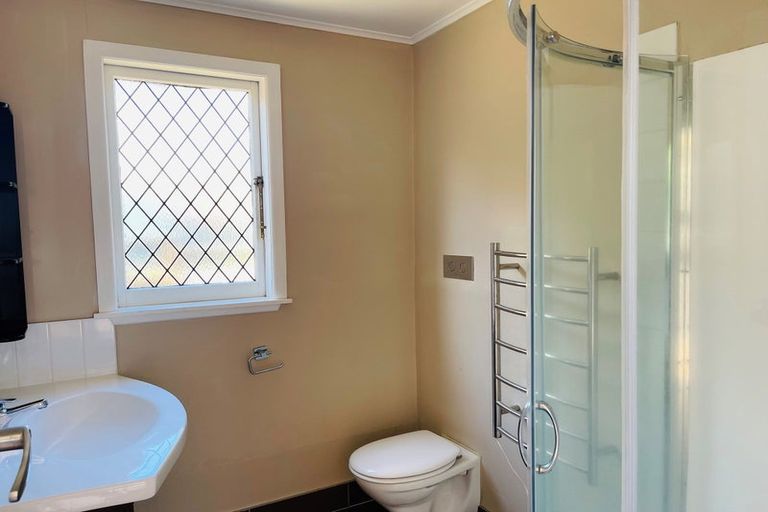 Photo of property in 11 Robert Street, Ellerslie, Auckland, 1051