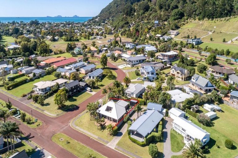 Photo of property in 404 Waterways Parade, Pauanui, Hikuai, 3579