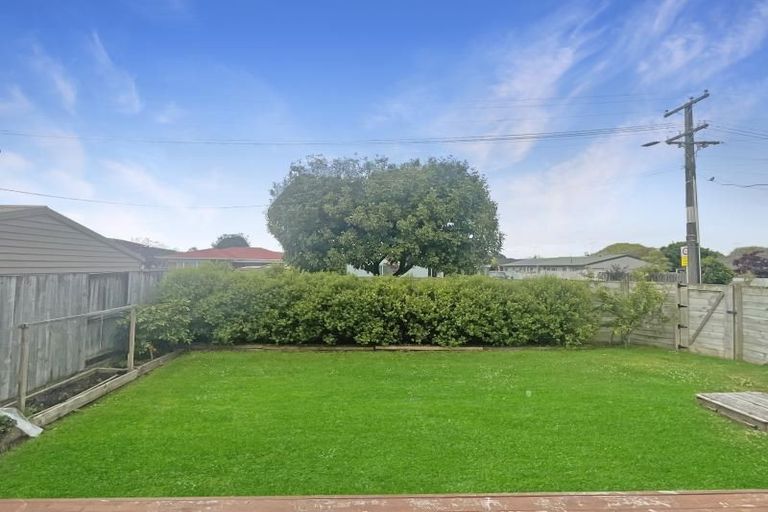 Photo of property in 52 Vardon Road, St Andrews, Hamilton, 3200