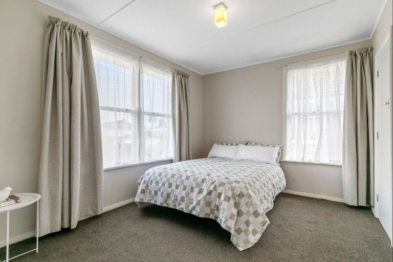 Photo of property in 9 Dorset Street, Levin, 5510