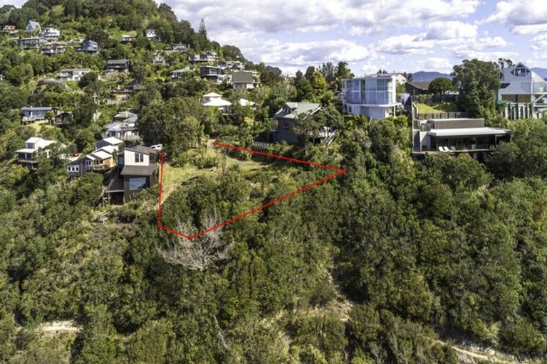 Photo of property in 66 Motuhoa Road, Tairua, 3508