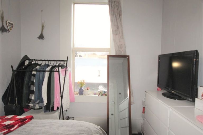 Photo of property in Residential Flat, 2 Carlyle Street, North East Valley, Dunedin, 9010