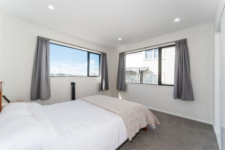 Photo of property in 13c Keiha Crescent, Massey, Auckland, 0614