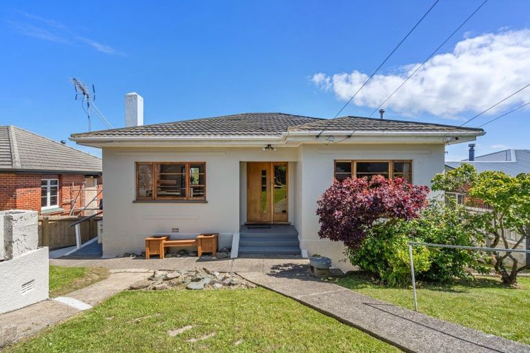 Photo of property in 48 Tomahawk Road, Andersons Bay, Dunedin, 9013