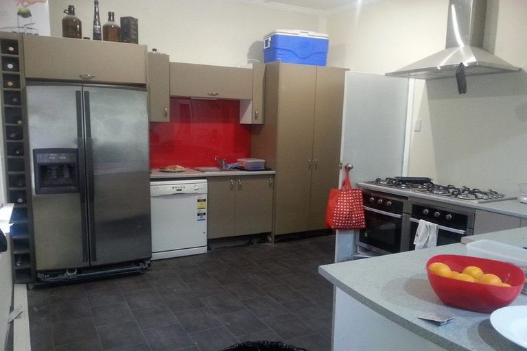 Photo of property in 9 Duke Street, North Dunedin, Dunedin, 9016