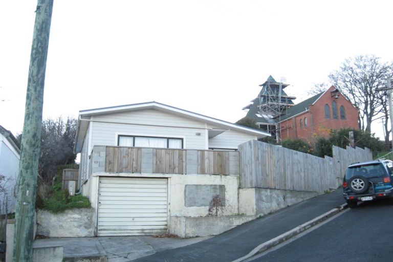 Photo of property in 42 Lawrence Street, Mornington, Dunedin, 9011