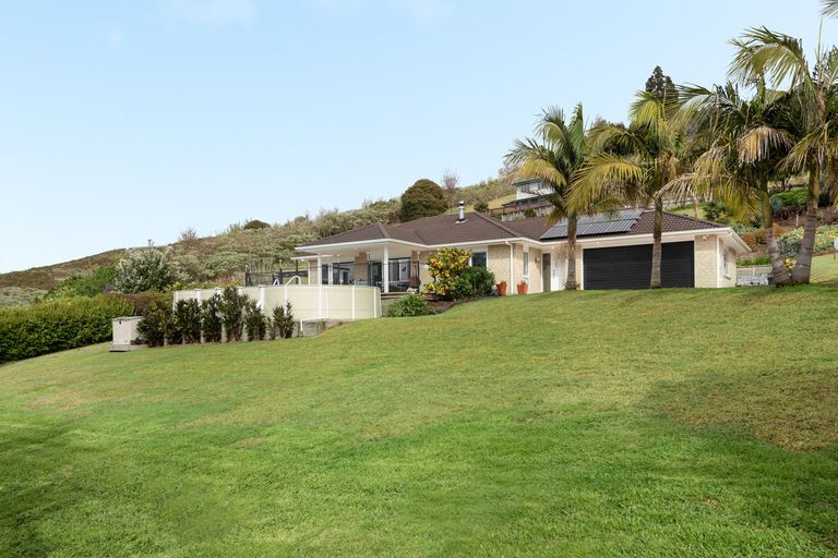 Photo of property in 32 Blackberry Way, Welcome Bay, Tauranga, 3175