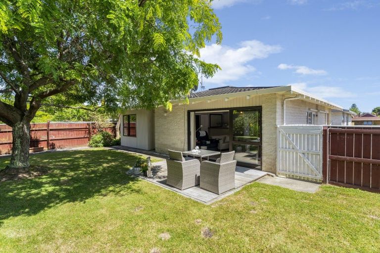 Photo of property in 3a Edgewater Street, Waikanae, 5036