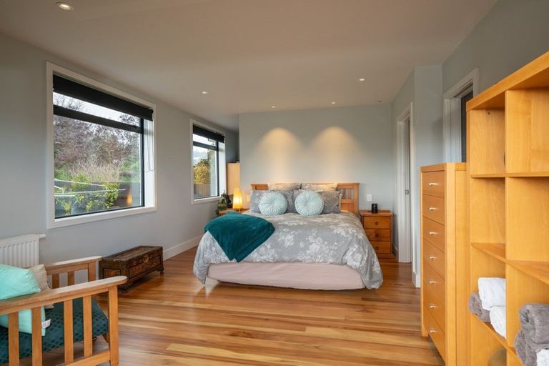 Photo of property in 14 Hinerau Grove, Waipahihi, Taupo, 3330