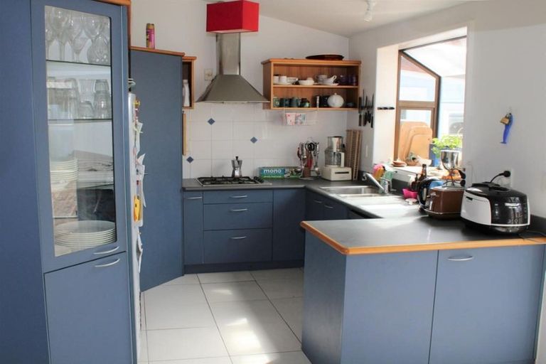 Photo of property in 24 Tory Street, Petone, Lower Hutt, 5012