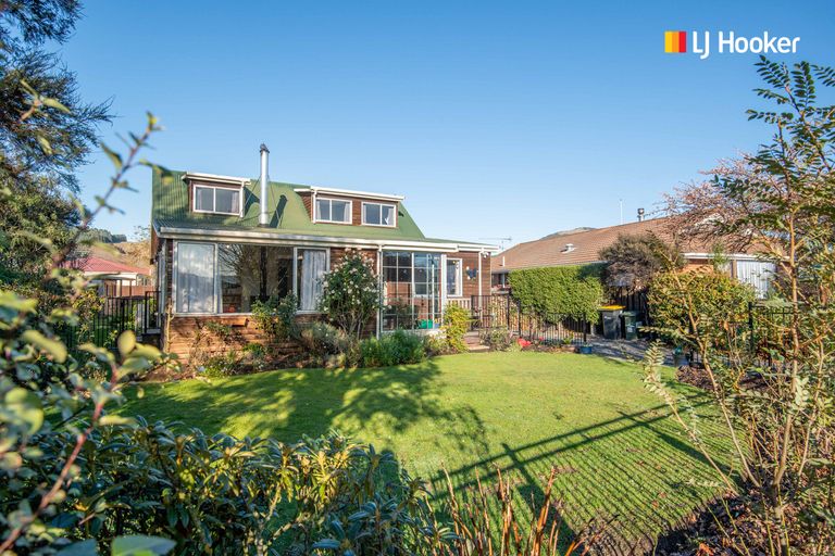 Photo of property in 2 Oak Place, Mosgiel, 9024