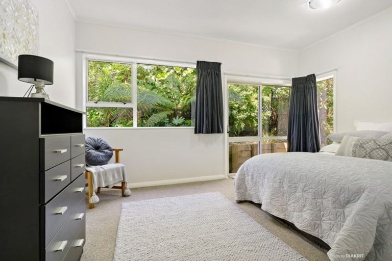 Photo of property in 109 Totara Road, Miramar, Wellington, 6022