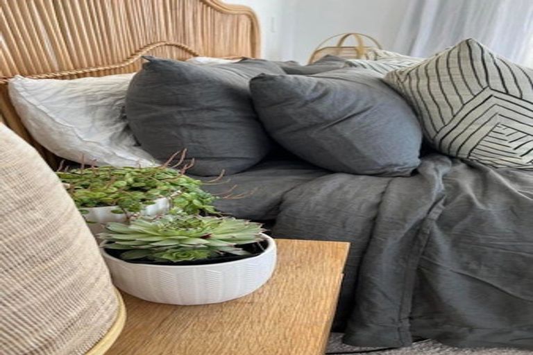 Photo of property in 6 Wrybill Way, Welcome Bay, Tauranga, 3112