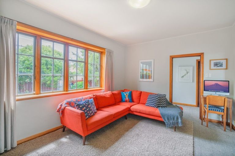 Photo of property in 6 Hammond Place, Spreydon, Christchurch, 8024