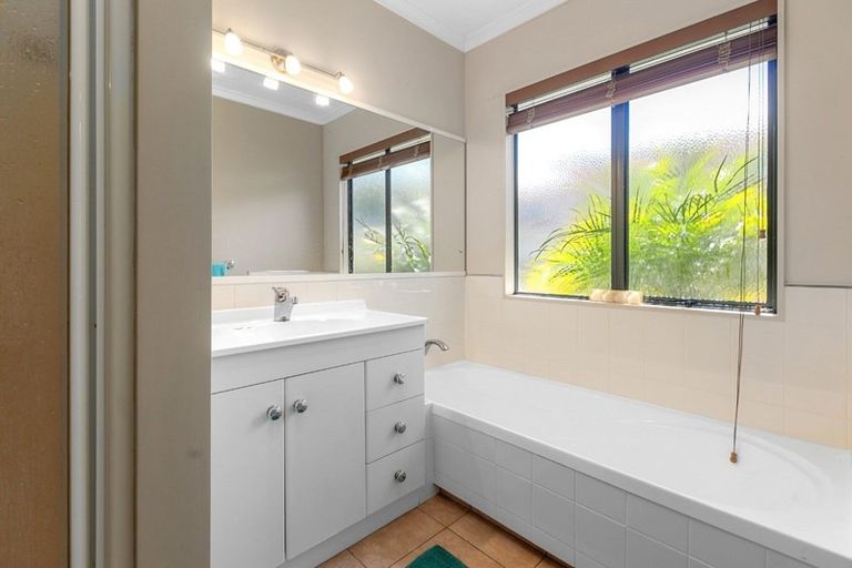 Photo of property in 15 Norwich Place, Bethlehem, Tauranga, 3110