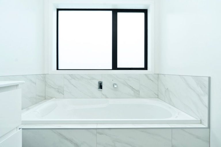 Photo of property in 12c Jamieson Crescent, St Andrews, Hamilton, 3200