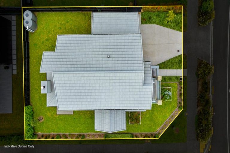 Photo of property in 2 Buddle Road, Paerata, 2124