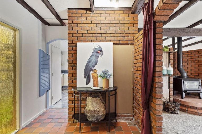 Photo of property in 8 Downing Street, Crofton Downs, Wellington, 6035