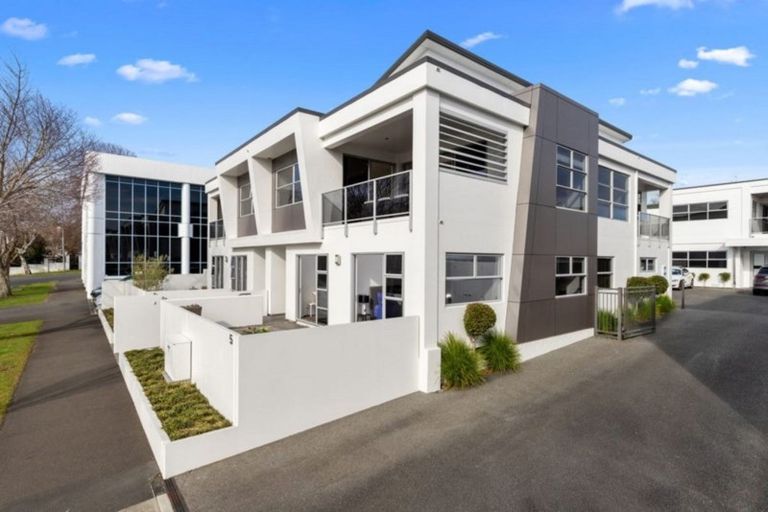 Photo of property in 5b Clifton Road, Hamilton Central, Hamilton, 3204