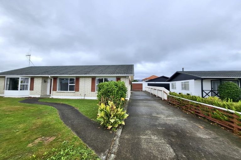 Photo of property in 50 Rimu Street, Levin, 5510