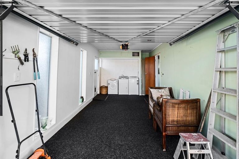 Photo of property in 4/12 Beach Street, Fitzroy, New Plymouth, 4312