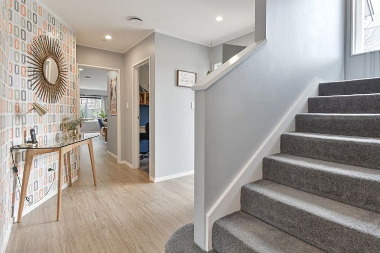 Photo of property in 12 The Croft, Havelock North, 4130