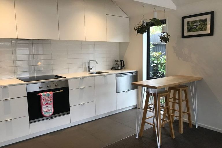 Photo of property in 6/20 North Avon Road, Richmond, Christchurch, 8013