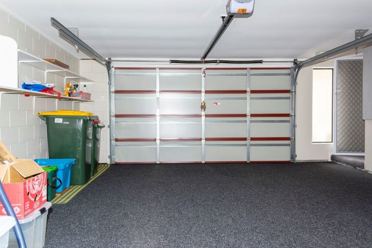 Photo of property in 5a Massey Street, Westown, New Plymouth, 4310