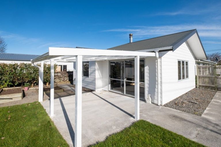 Photo of property in 55 Grey Street, Normanby, Hawera, 4614