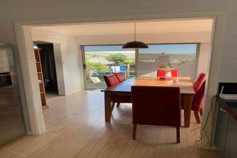 Photo of property in 27 Devon Street, Stoke, Nelson, 7011