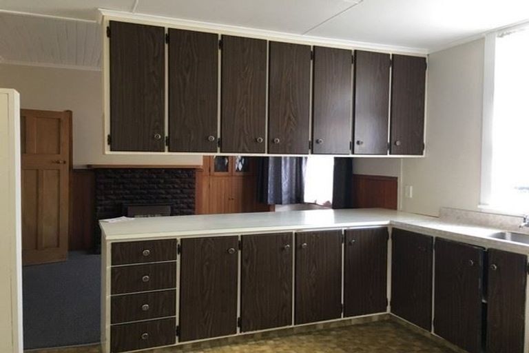 Photo of property in 12 Holyoake Street, Whanganui East, Whanganui, 4500