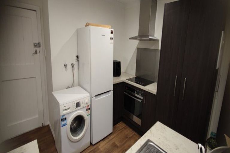 Photo of property in 166 Vogel Street, Roslyn, Palmerston North, 4414